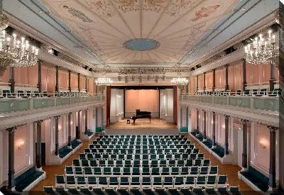 Малый зал
