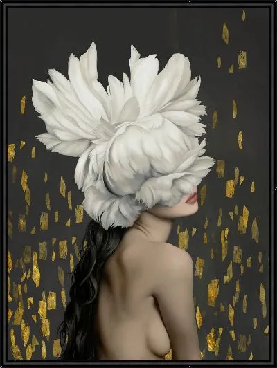 Картина Девушка с цветами на голове на золоченном фоне
