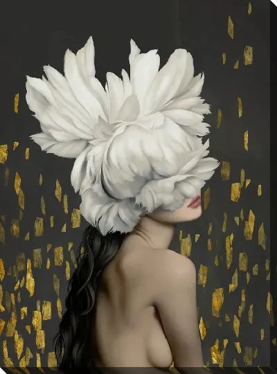 Картина Девушка с цветами на голове на золоченном фоне