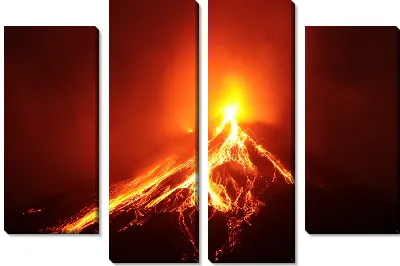 Ночное извержение вулкана