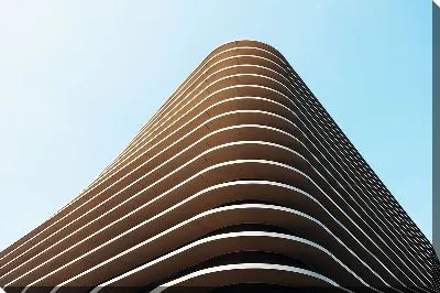 Полукруглый фасад здания