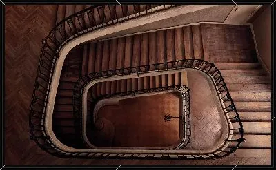 Лестница из сериала Касл (картина с лестницей)