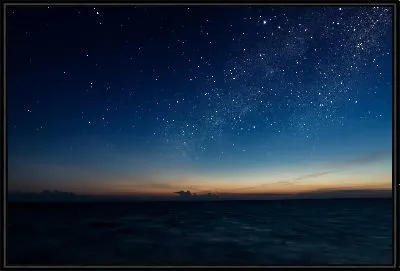 Звездное небо на горизонте