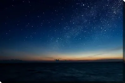 Звездное небо на горизонте
