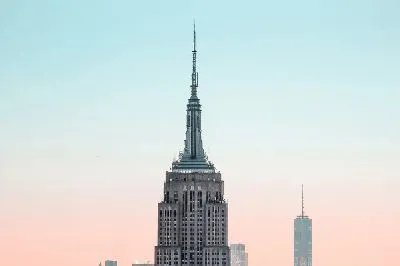 Плакат Шпиль Эмпайр-стейт-билдинг в Нью Йорке
