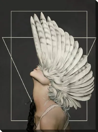 Картина Девушка с перьями на голове на фоне фигур