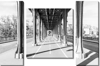 Модульная картина Колонны под мостом