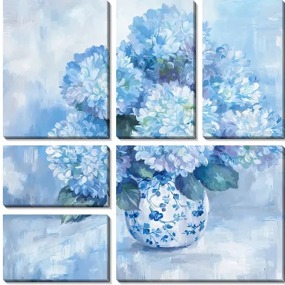 Букет светло-синих гортензий