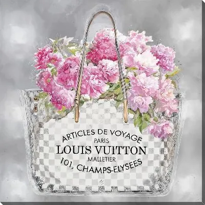 Розовые гортензии в сумке