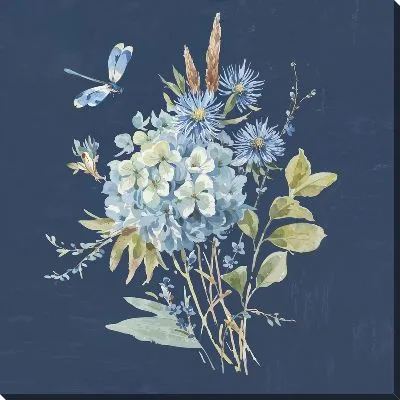 Картина маслом Композиция с гортензиями и полевыми цветами и стрекозой