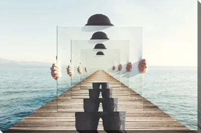 Картина маслом Человек с зеркалами на причале