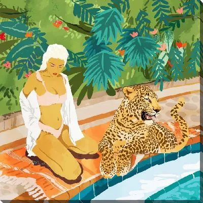 Девушка в купальнике и леопард у бассейна