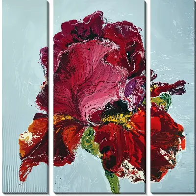 Модульная картина Бордоовый ирис на сером фоне