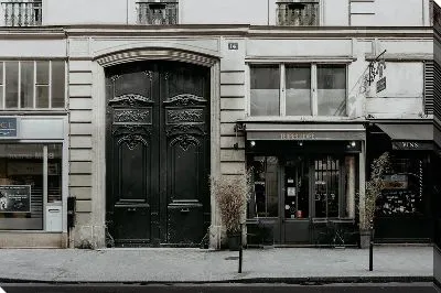 Двери Парижа