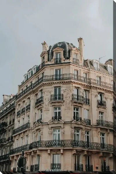 Постер Угловой дом в Париже