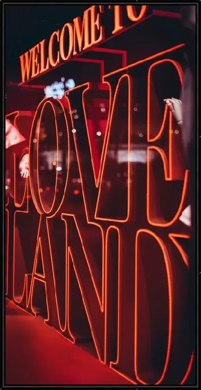 Картина Welcome Love Land