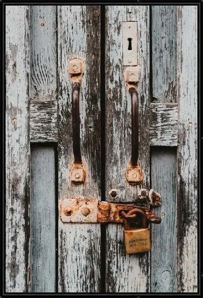 Картина Замок на амбарной двери