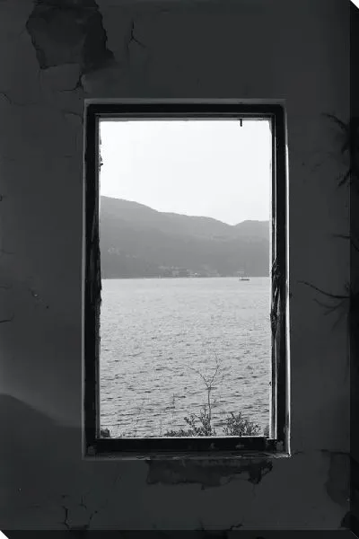 Постер Окно на озеро