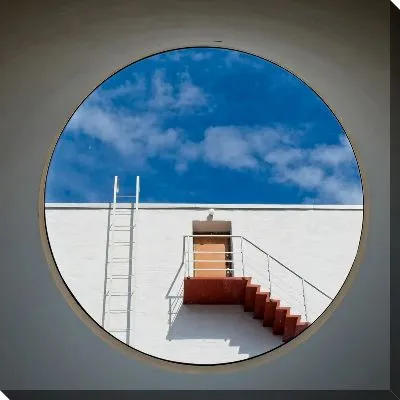 Постер Круглое окно №2