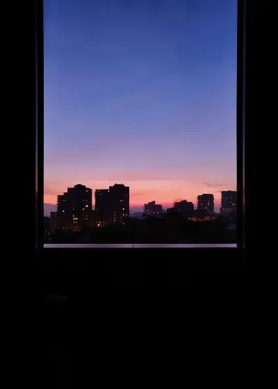 Плакат Окно на вечерний город