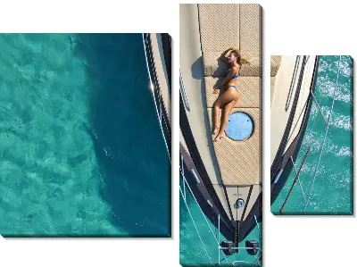 Модульная картина Девушка на яхте