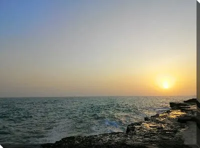 Постер Солнце над морской водой №2