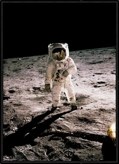 Картина Космонавт на Луне
