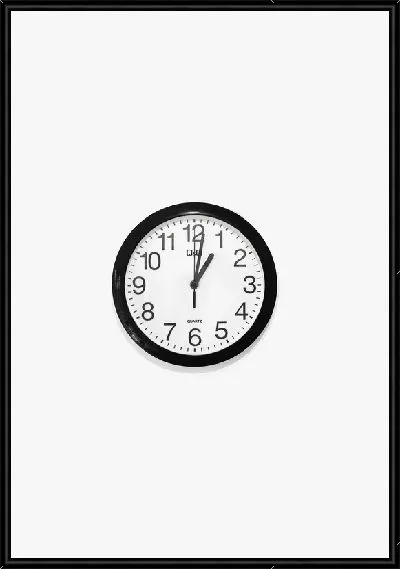 Картина Круглые часы на стене