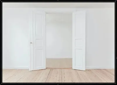 Распахнутые двери