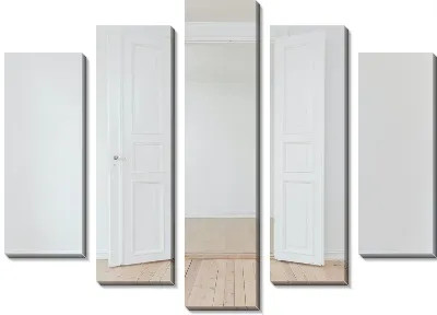 Распахнутые двери