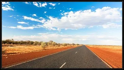 Трасса в степи