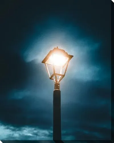Постер Ночной фонарь
