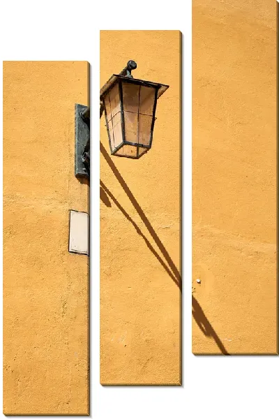Модульная картина Фонарь на желтой стене