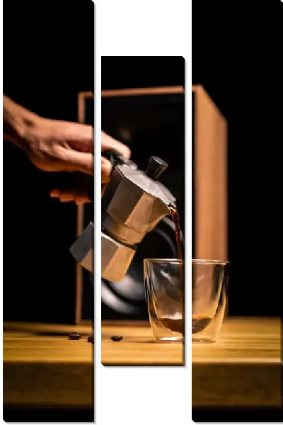 Модульная картина Кофе в прозрачной чашке