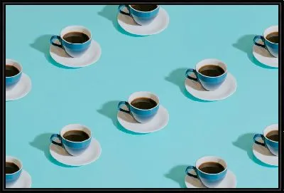 Синие чашки кофе