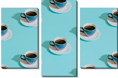 Синие чашки кофе