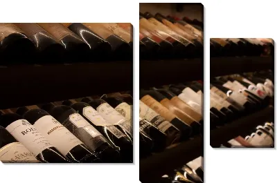 Бутылки вина на винодельне №2