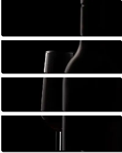 Модульная картина Бокал вина за бутылкой №2