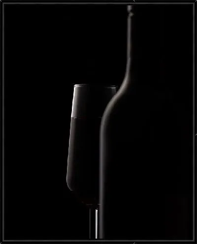 Картина Бокал вина за бутылкой №2