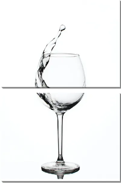 Модульная картина Бокал прозрачного вина
