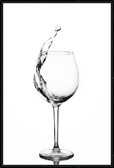 Картина Бокал прозрачного вина
