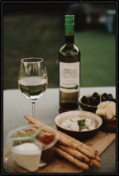 Картина Пикник с вином №3