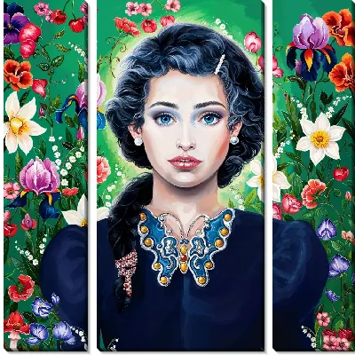 Девушка с брошкой в виде бабочки и нарциссы