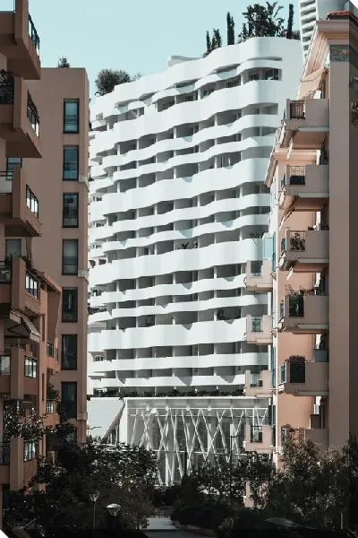 Постер Красивое здание в Монако