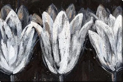 Картина маслом Три белых тюльпана на черном фоне