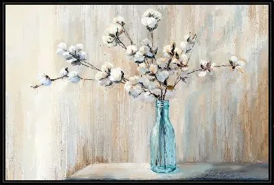 Ветки хлопка в прозрачной вазе