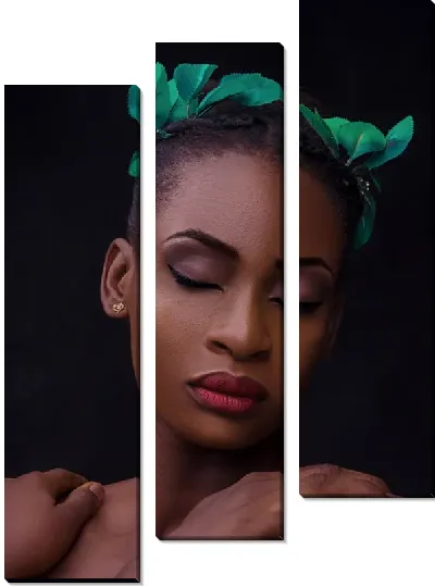 Модульная картина Африканка с листьями на голове