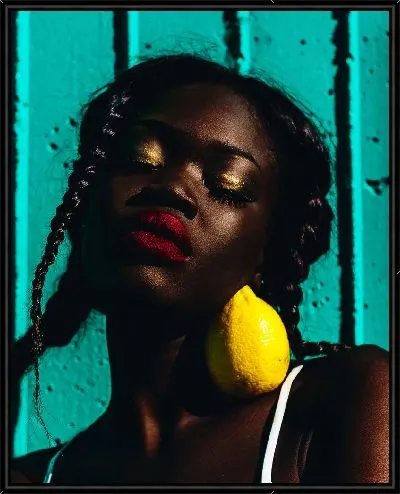 Картина Африканка с лимоном