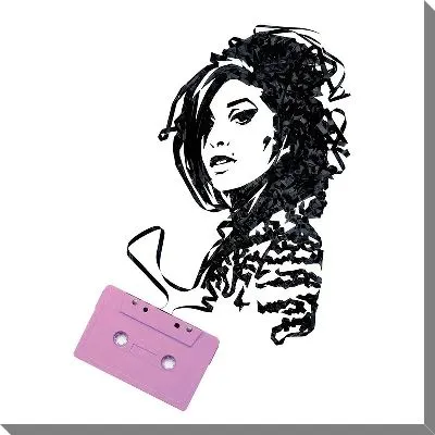 Эми Уайнхаус и пленочная кассета