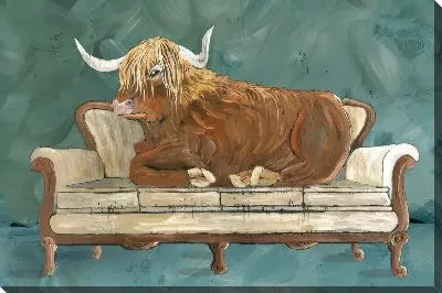 Бык на диване